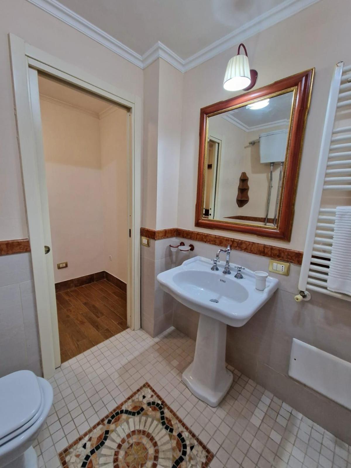 Apartment Fuga A Naples