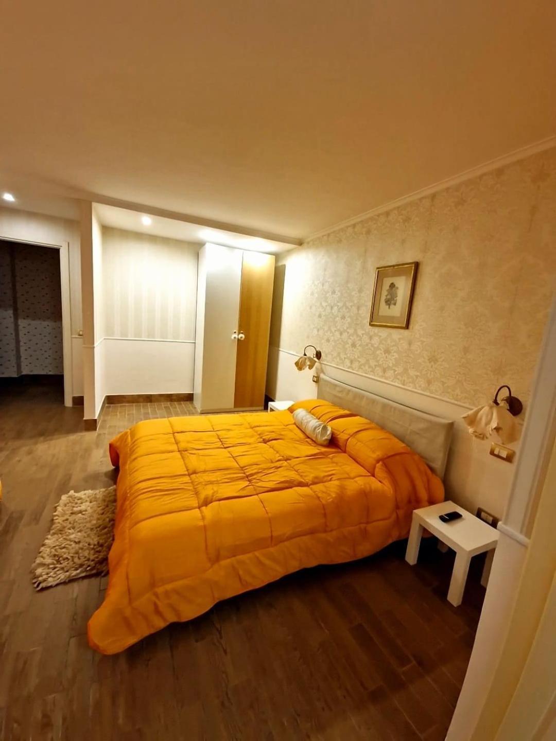Apartment Fuga A Naples